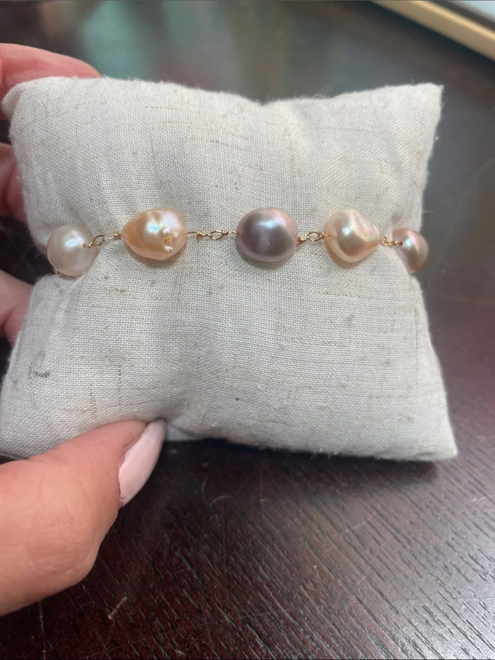 Baroque Pearl Link Bracelet in Multi-Tone Pearlescent with Gold plated chain